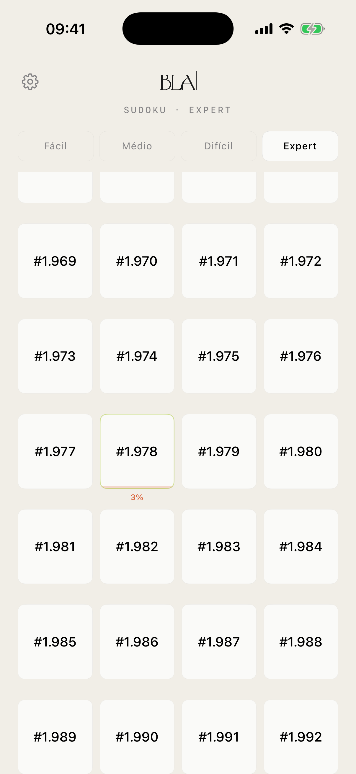 Tela de seleção de puzzles do Sudoku BLA no nível Expert, mostrando cards numerados de #1.969 a #1.992.